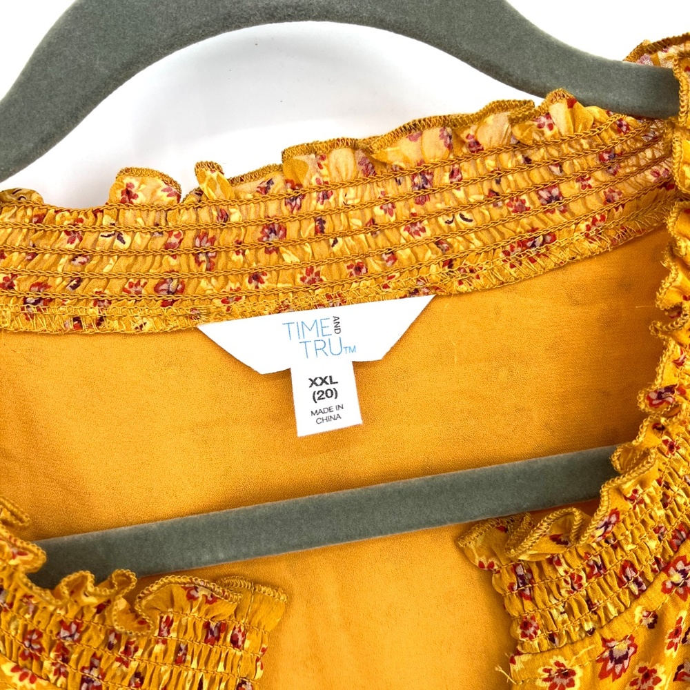🚫SOLD!NWOT |•TIME AND TRU•| Pretty Boho Asymmetrical Floral Dress - Picture 7 of 9